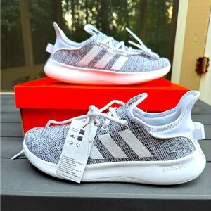 Women’s Adidas Cloudfoam